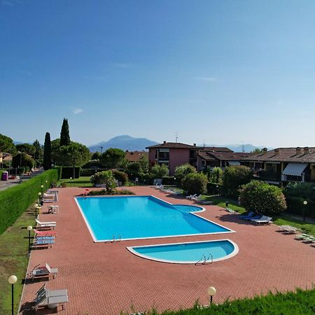 Appartamento Al Cascinale Дезенцано-дель-Гарда Екстер'єр фото