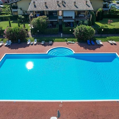 Appartamento Al Cascinale Дезенцано-дель-Гарда Екстер'єр фото