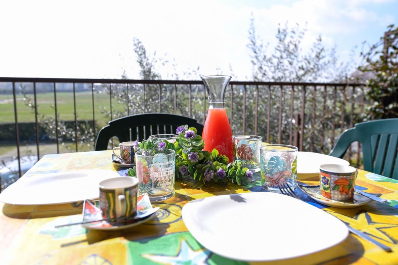 Appartamento Al Cascinale Дезенцано-дель-Гарда Екстер'єр фото