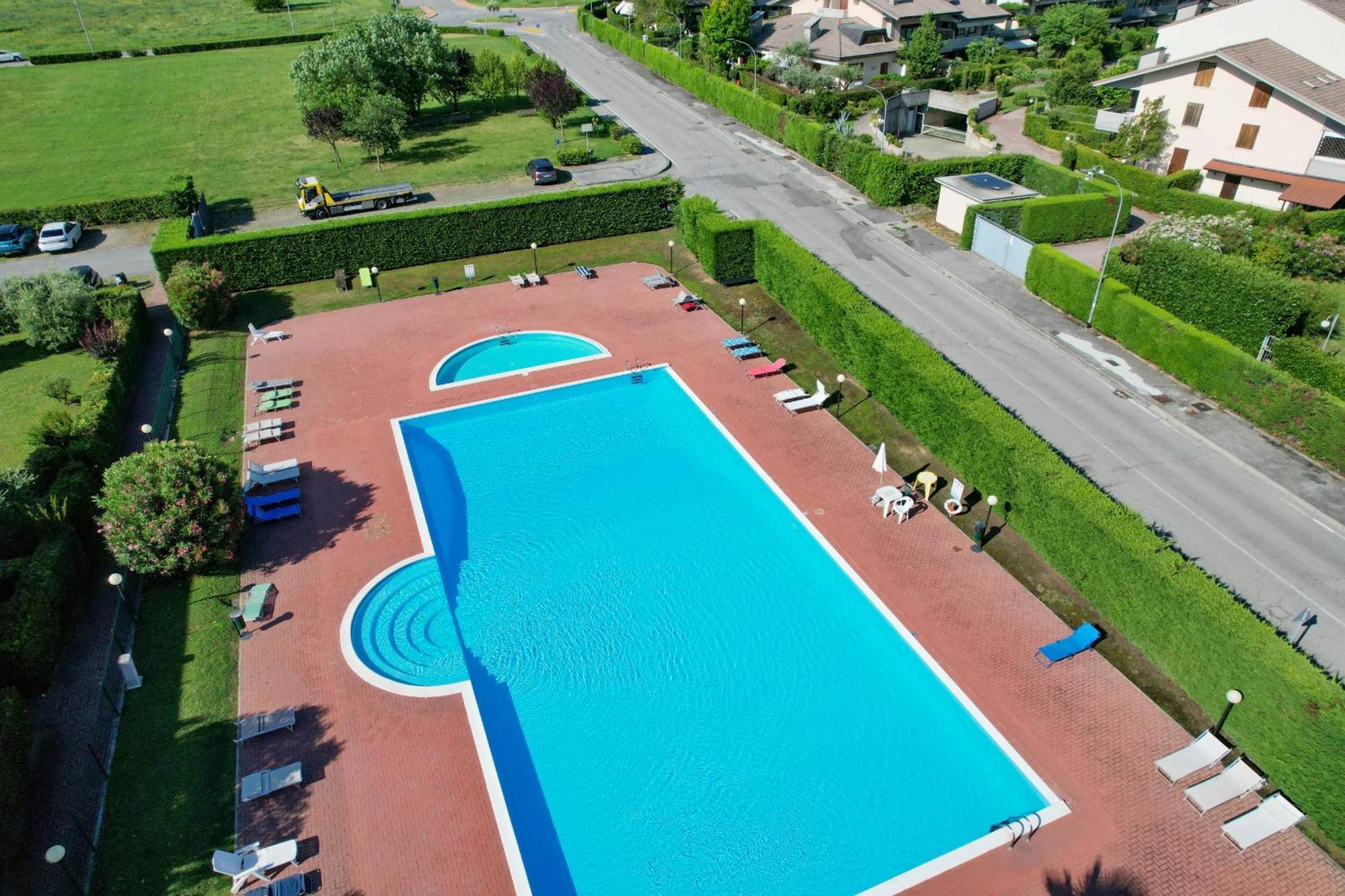 Appartamento Al Cascinale Дезенцано-дель-Гарда Екстер'єр фото